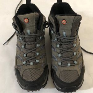 Merrell Waterproof Hiking boots Moab 2 W8.5